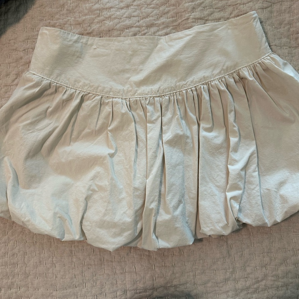 American Eagle Outfitters Cream Bubble Skirt
